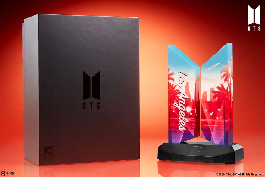 Premium BTS Logo: Los Angeles Edition - LIMITED EDITION (Los Angeles Edition) – Sideshow Collectibles – ActionFigure Brasil