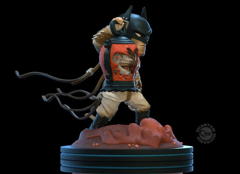 Q-Fig Elite / Batman Last Knight on Earth: Batman & Joker PVC Figureㅤ – QUANTUM MECHANIX – ActionFigure Brasil