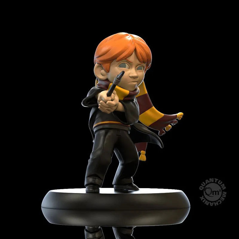 Q-FiG / Harry Potter: Ron Weasley PVC Figure First Spell verㅤ – QUANTUM MECHANIX – ActionFigure Brasil