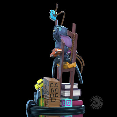 Q-fig Max Elite/ Lilo & Stitch: Stitch visits San Francisco PVC Figureㅤ – QUANTUM MECHANIX – ActionFigure Brasil — detalhe do produto