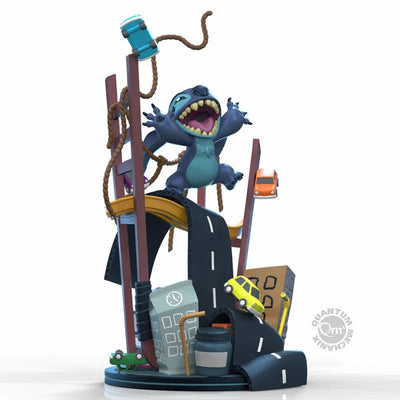 Q-fig Max Elite/ Lilo & Stitch: Stitch visits San Francisco PVC Figureㅤ – QUANTUM MECHANIX – ActionFigure Brasil — ângulo diferente