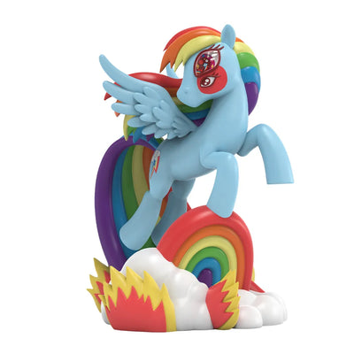 Rainbow Dash – Mighty Jaxx – ActionFigure Brasil — com base expositora