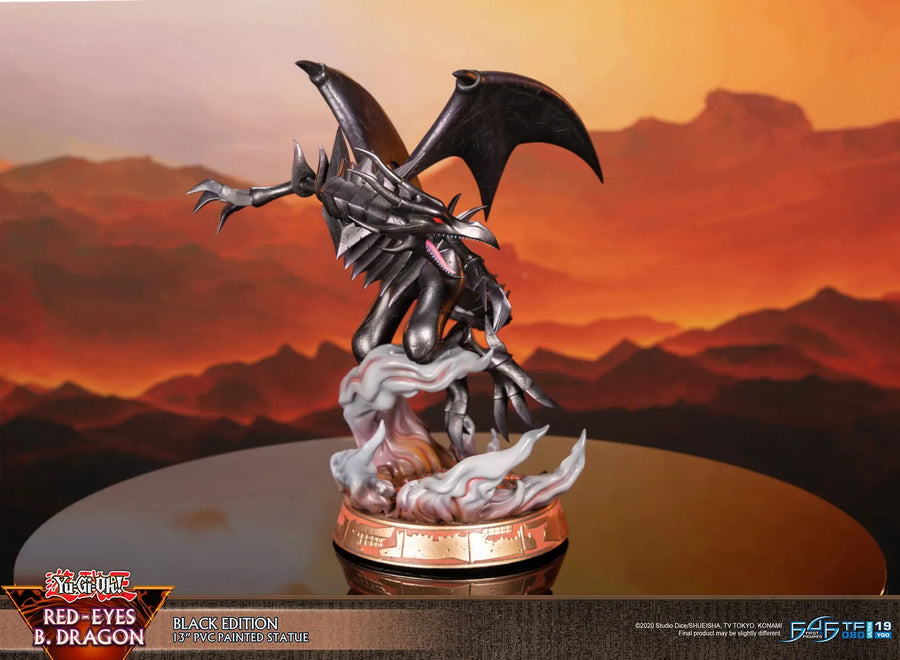 Red Eyes B. Dragon (Black Edition) – First 4 Figures – ActionFigure Brasil