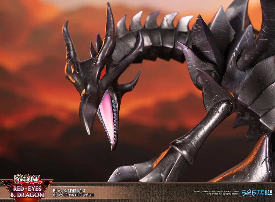 Red Eyes B. Dragon (Black Edition) – First 4 Figures – ActionFigure Brasil