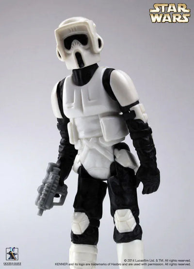 Retro Kenner 12 Inch Action Figure - Star Wars: Scout Trooperㅤ – Gantaku – ActionFigureBrasil — com base expositora