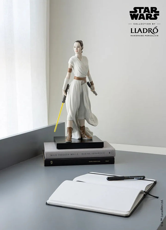 Rey – Lladró – ActionFigure Brasil