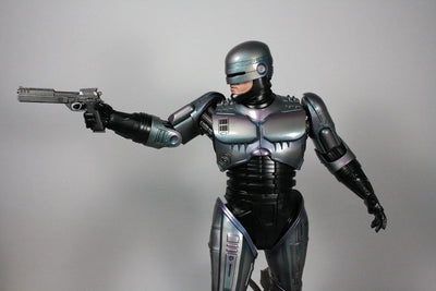RoboCop - LIMITED EDITION: 500 – Hollywood Collectibles Group – ActionFigure Brasil — com base expositora