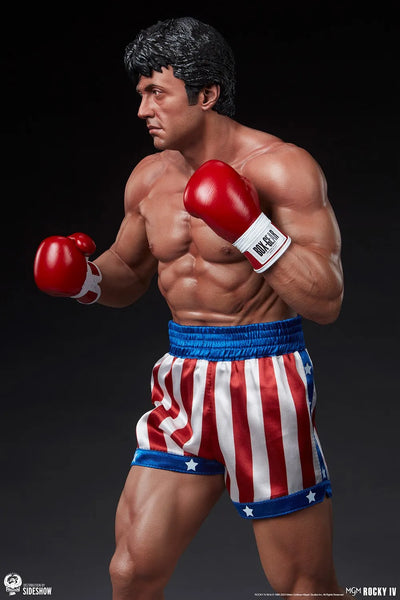 Rocky IV - LIMITED EDITION: 325 (Rocky IV Edition) – PCS – ActionFigure Brasil — iluminação de estúdio