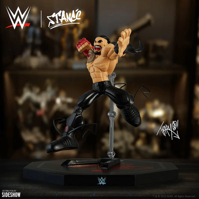 Roman Reigns - LIMITED EDITION – Stancé Designer Art Toys – ActionFigure Brasil — iluminação de estúdio