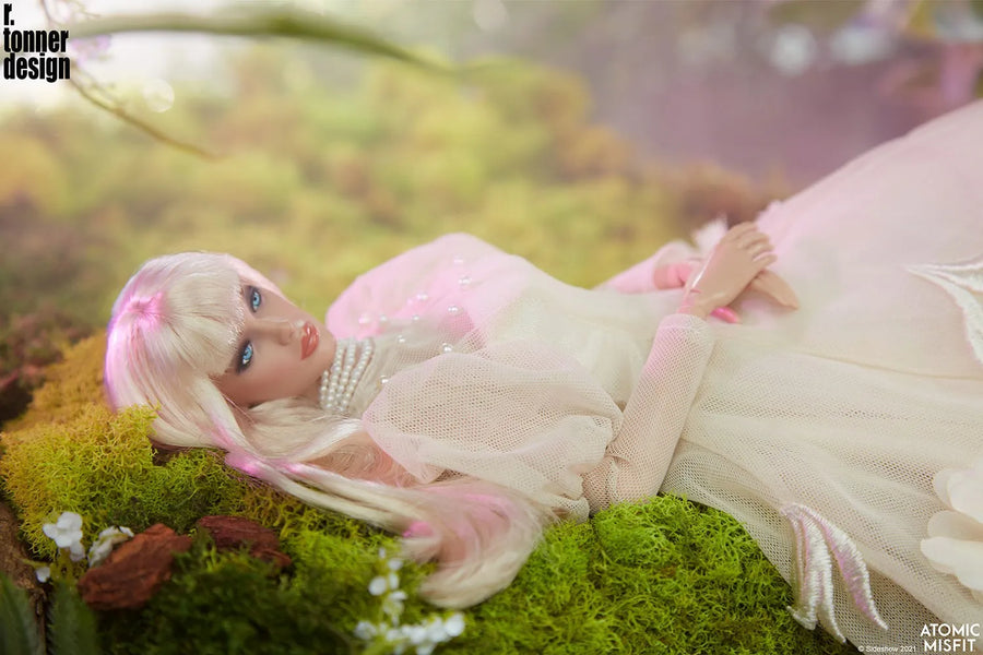 Romantic Notion Fashion Doll - LIMITED EDITION: 250 – Sideshow Collectibles – ActionFigure Brasil