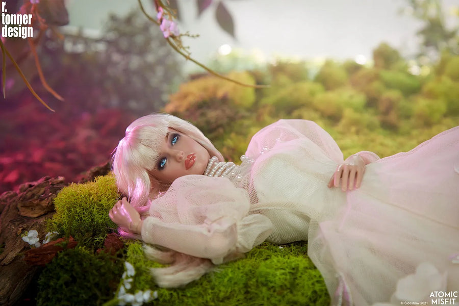 Romantic Notion Fashion Doll - LIMITED EDITION: 250 – Sideshow Collectibles – ActionFigure Brasil