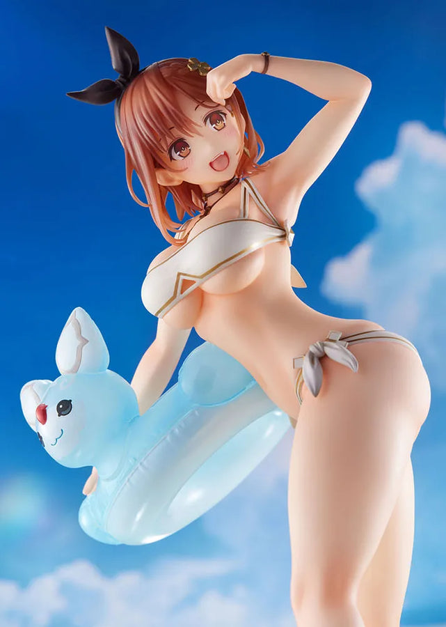 Ryza (White Swimwear Version) – Square Enix – ActionFigure Brasil