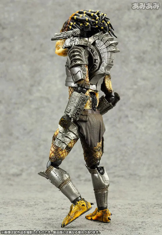 SCI-FI Revoltech Series No.022 Predatorㅤ – Gantaku – ActionFigure Brasil