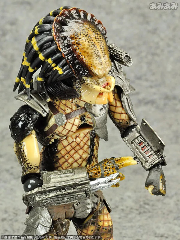 SCI-FI Revoltech Series No.022 Predatorㅤ – Gantaku – ActionFigure Brasil