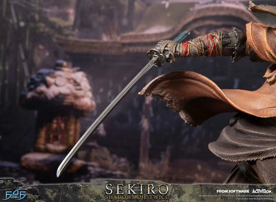 Sekiro - LIMITED EDITION – First 4 Figures – ActionFigure Brasil — embalagem