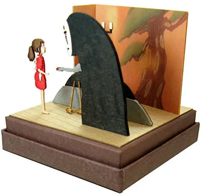 Sen to Chihiro no Kamikakushi - Kaonashi - Ogino Chihiro - Miniatuart Kit Studio Ghibli Mini MP07-59 (Sankei)ㅤ – Sankei – ActionFigureBrasil — com base expositora