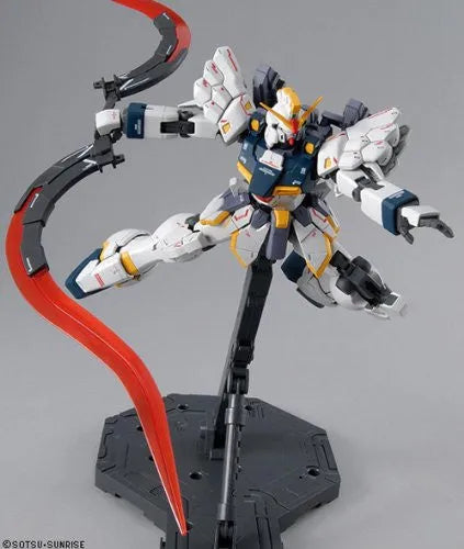 Shin Kidou Senki Gundam Wing Endless Waltz - XXXG-01SRC Gundam Sandrock Kai - MG - 1/100 (Bandai)ㅤ – Bandai – ActionFigureBrasil