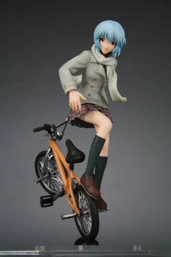 Shin Seiki Evangelion - Ayanami Rei - 1/12 - BMX Trick ver. (Kotobukiya)ㅤ – Kotobukiya – ActionFigure Brasil — ângulo diferente
