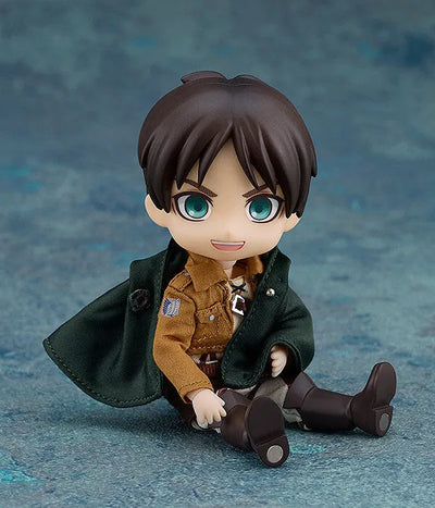 Shingeki no Kyojin - Eren Yeager - Nendoroid Doll (Good Smile Company)ㅤ – Good Smile Company – ActionFigureBrasil — com base expositora