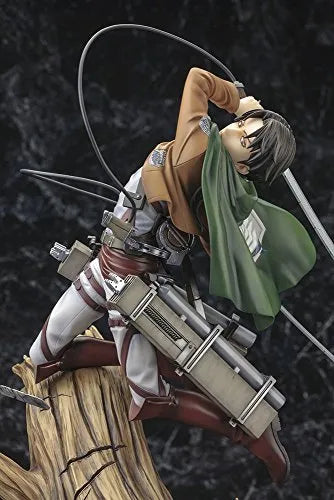 Shingeki no Kyojin - Levi - ARTFX J - 1/8 (Kotobukiya)ㅤ – Kotobukiya – ActionFigureBrasil — ângulo diferente