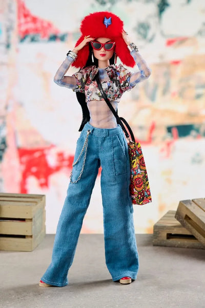 Shut It Down – Liu Liu Ling™ - LIMITED EDITION: 800 – Integrity Toys – ActionFigure Brasil — com base expositora