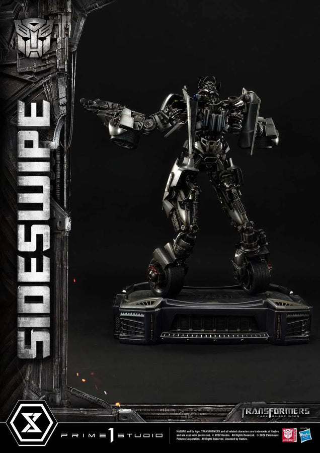 Sideswipe (Deluxe Bonus Version) Transformers: Dark of the Moon (Film) – Prime1Studio – ActionFigure Brasil