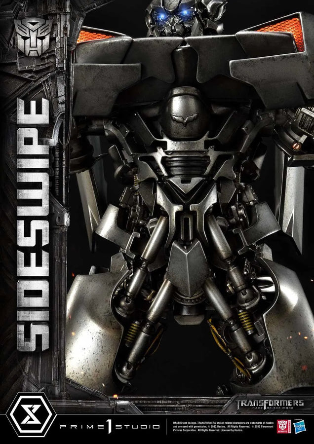 Sideswipe (Deluxe Bonus Version) Transformers: Dark of the Moon (Film) – Prime1Studio – ActionFigure Brasil