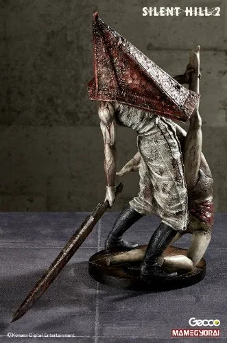 Silent Hill 2 - Red Pyramid Thing - Mannequin - 1/6 - Mannequin ver. (Mamegyorai, Gecco)ㅤ – Gecco – ActionFigure Brasil — ambientada