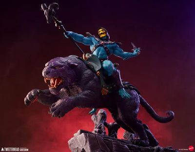 Skeletor™ & Panthor™ - LIMITED EDITION: 150 – Tweeterhead – ActionFigure Brasil — ambientada