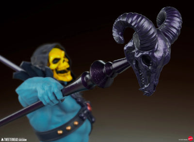 Skeletor™ & Panthor™ - LIMITED EDITION: 150 – Tweeterhead – ActionFigure Brasil — ambientada