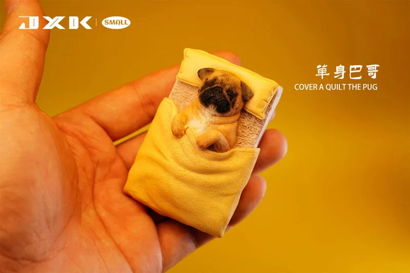 Small Pug Sleeping in the Bed Aㅤ – JXK Studio – ActionFigureBrasil