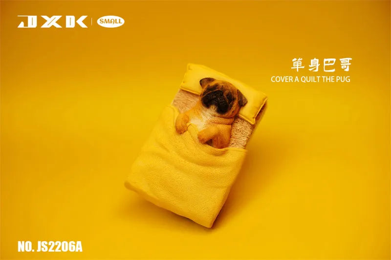 Small Pug Sleeping in the Bed Aㅤ – JXK Studio – ActionFigureBrasil
