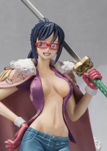 Smoker | Tashigi | Figuarts Zeroㅤ – Bandai – ActionFigure Brasil