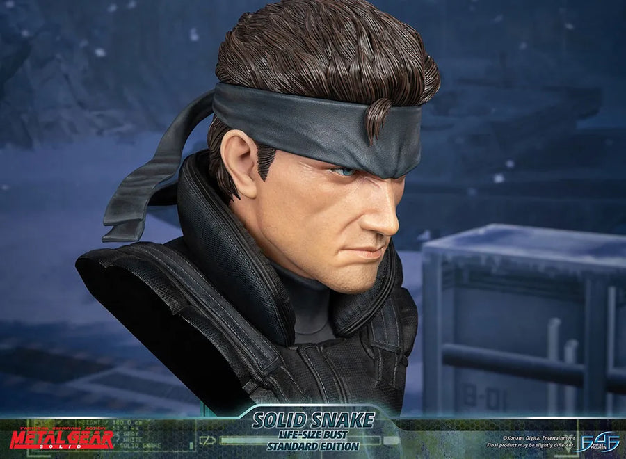 Solid Snake - LIMITED EDITION: 450 – First 4 Figures – ActionFigure Brasil