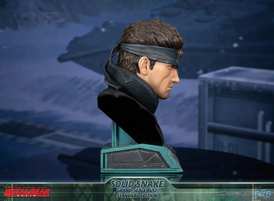 Solid Snake - LIMITED EDITION: 600 – First 4 Figures – ActionFigure Brasil