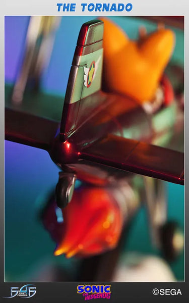 Sonic the Hedgehog 2 - The Tornado Sonic the Hedgehog & Tails Statueㅤ – First 4 Figures – ActionFigure Brasil — iluminação de estúdio