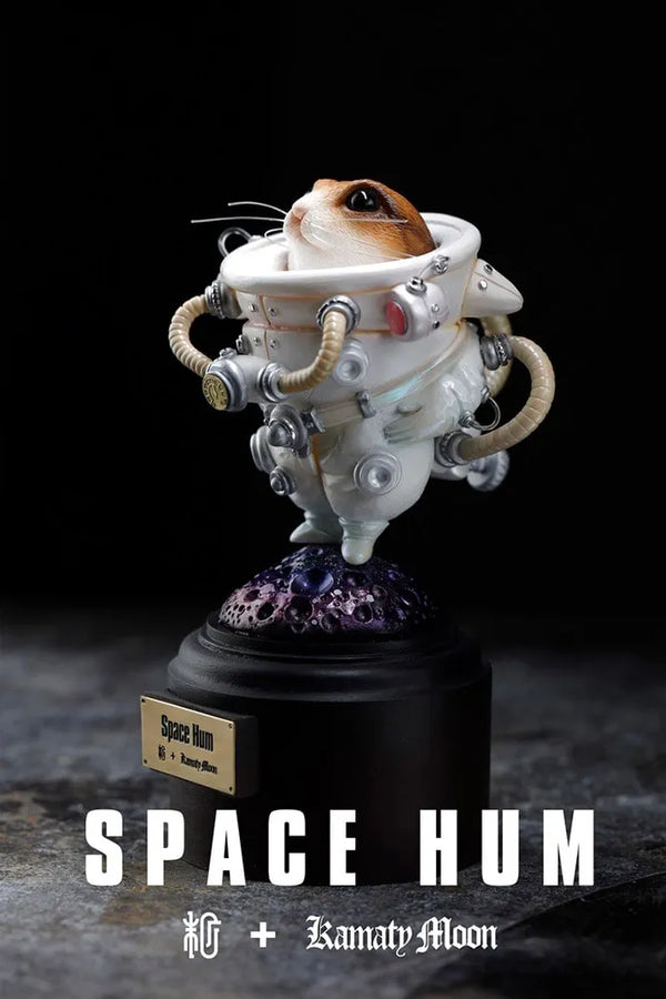 Space Hum (White) (White) – Manas SUM – ActionFigure Brasil