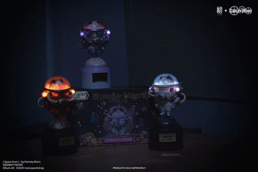 Space Hum (White) (White) – Manas SUM – ActionFigure Brasil