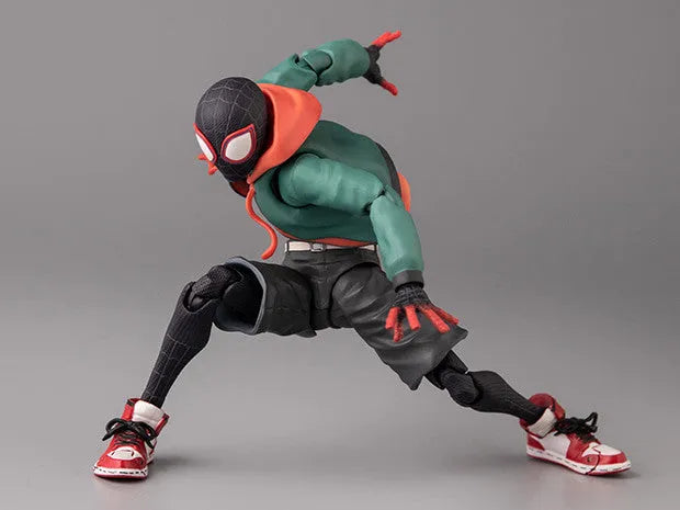 Spider-Man: Into the Spider-Verse - Miles Morales - Spider-Man (Miles Morales) - SV-Action - 2023 Re-release (Sentinel)ㅤ – Sentinel – ActionFigure Brasil