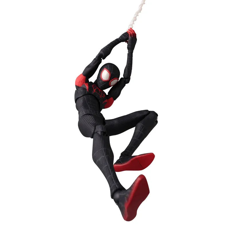 Spider-Man: Into the Spider-Verse - Miles Morales - Spider-Man - Miles Morales - SV-Action - December 2021 Re-release  (Sentinel)ㅤ – Sentinel – ActionFigure Brasil