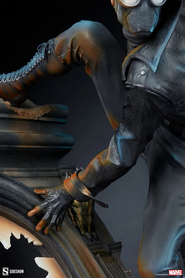 Spider-Man: Noir - LIMITED EDITION: 600 – Sideshow Collectibles – ActionFigure Brasil