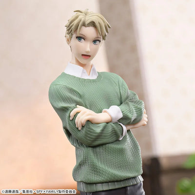 Spy × Family - Loid Forger - Luminasta - Season 1 Group 2 ED Ishou ver., Version 2 (SEGA)ㅤ – SEGA – ActionFigureBrasil — ângulo diferente
