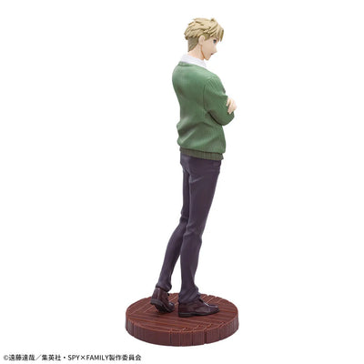 Spy × Family - Loid Forger - Luminasta - Season 1 Group 2 ED Ishou ver., Version 2 (SEGA)ㅤ – SEGA – ActionFigureBrasil — embalagem