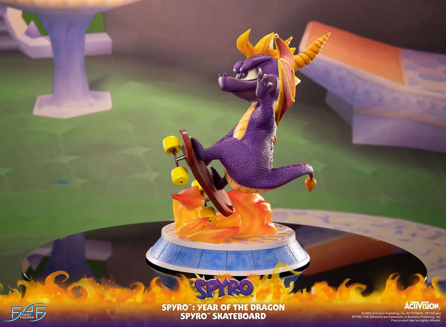 Spyro™ Skateboard - LIMITED EDITION – First 4 Figures – ActionFigure Brasil