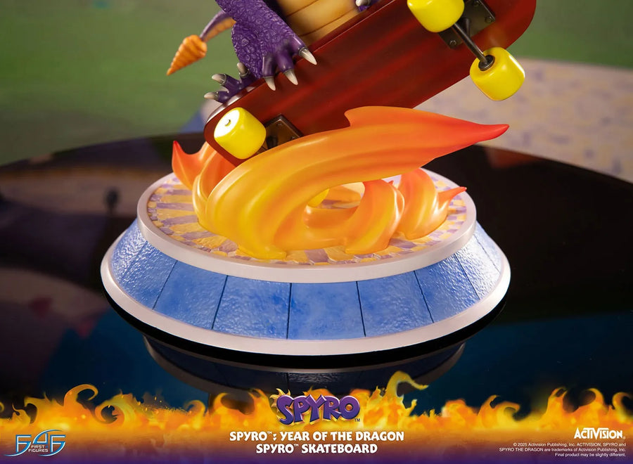 Spyro™ Skateboard - LIMITED EDITION – First 4 Figures – ActionFigure Brasil