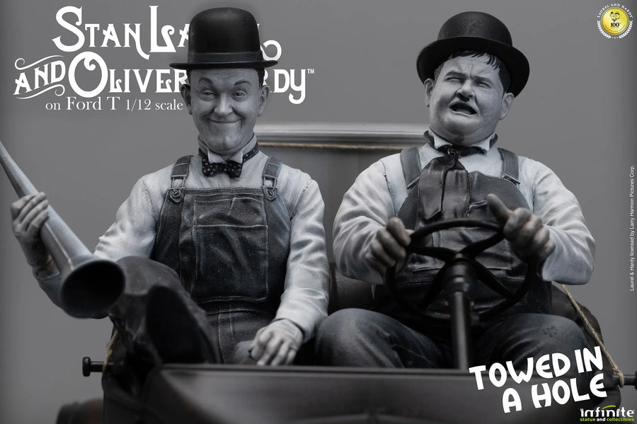 Stan Laurel & Oliver Hardy on Ford T – Infinite Statue – ActionFigure Brasil