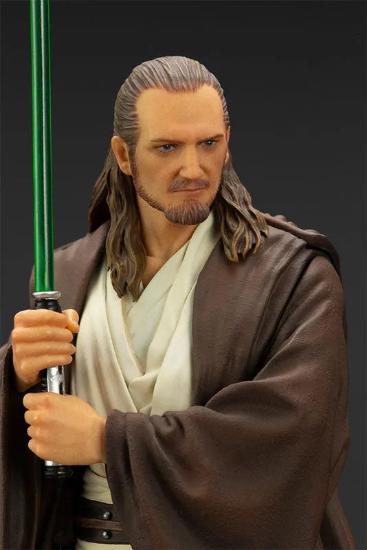 Star Wars: Episode I – The Phantom Menace - Qui-Gon Jinn - ARTFX+ - 1/10 (Kotobukiya)ㅤ – Kotobukiya – ActionFigure Brasil