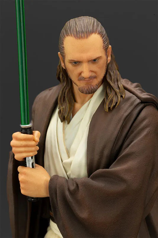 Star Wars: Episode I – The Phantom Menace - Qui-Gon Jinn - ARTFX+ - 1/10 (Kotobukiya)ㅤ – Kotobukiya – ActionFigure Brasil