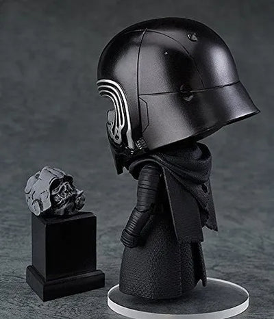 Star Wars: The Force Awakens - Kylo Ren - Nendoroid #726 (Good Smile Company)ㅤ – Good Smile Company – ActionFigure Brasil — ambientada