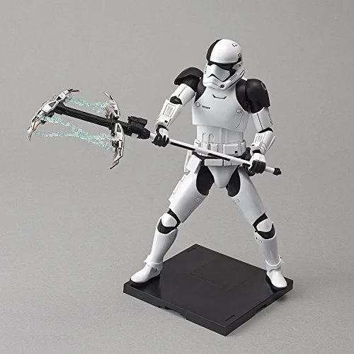 Star Wars: The Last Jedi - First Order Stormtrooper - First Order Executioner - Characters & Creatures - Star Wars Plastic Model - 1/12 (Bandai)ㅤ – Bandai As Manufacturer – ActionFigure Brasil